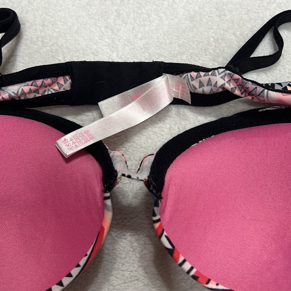 Pink Push-Up Bra - Picture 5 of 5